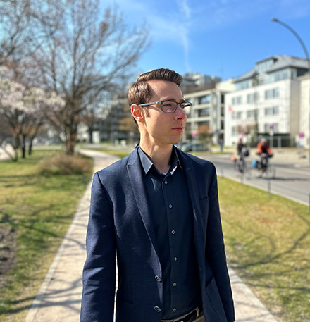 Raphael Lugowski mit jahrelanger Erfahrung im Arbeitsrecht